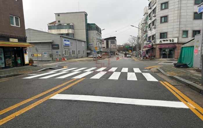 도로 교통 라인 도색 시공 완료