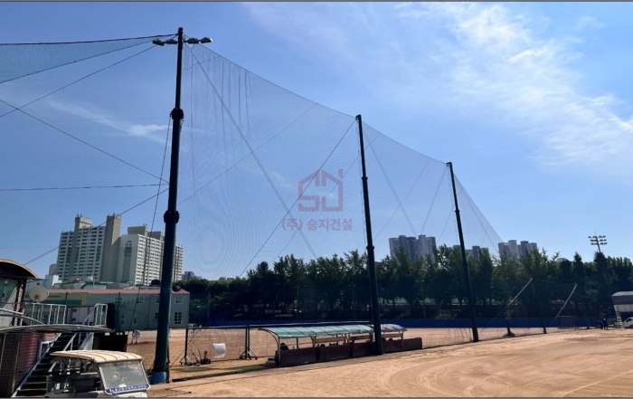동산중학교 비구망 증설 시공 완료 동산중학교 비구망 증설 시공 완료