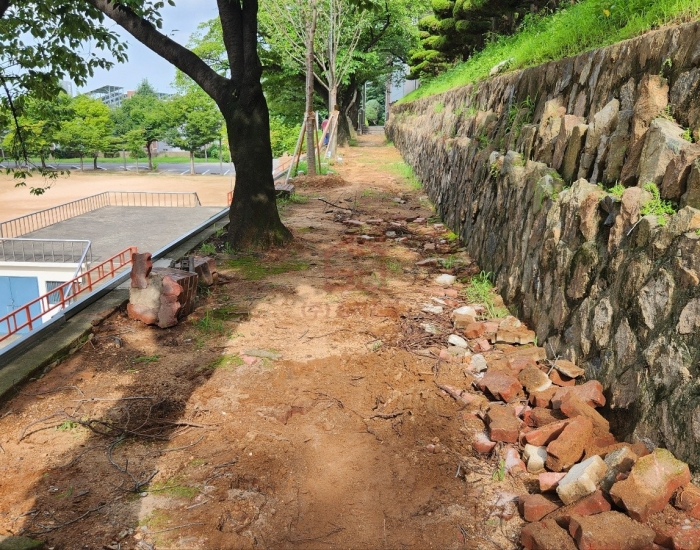 보건고등학교 테크 공사 시공 전 보건고등학교 테크 공사 시공 전
