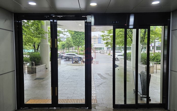 연수구청 자동문 교체 공사 시공 완료